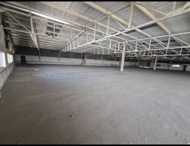 2,000M² WAREHOUSE TO LET IN BENROSE